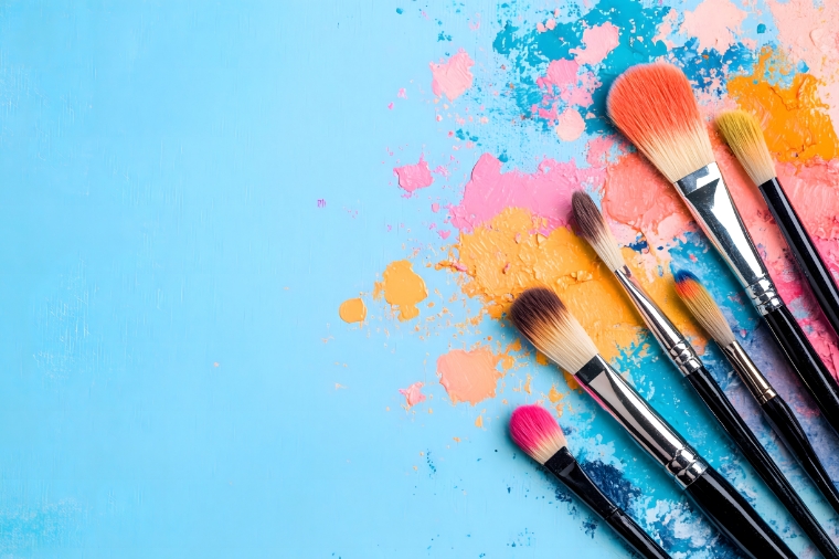 Promo grid image: Painting & Crafts </br> Shop now >